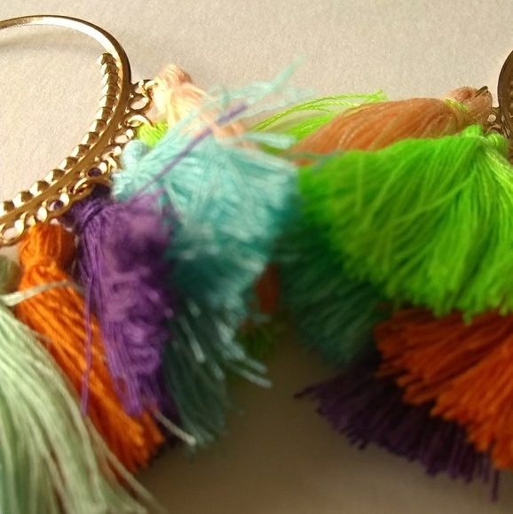 New Bright Tropical Hot Long Sexy Tassel Earrings - Picture 5 of 6